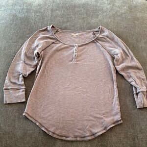 Mudd Women's Heather Gray Long Sleeve Top